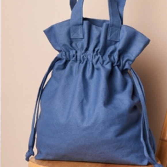 Black Drawstring Large Beach Shoulder Tote - Picture 2 of 2